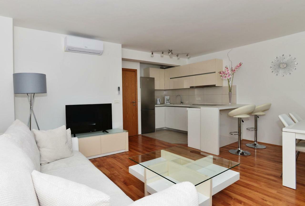 Apartman Dominik Μακάρσκα Εξωτερικό φωτογραφία